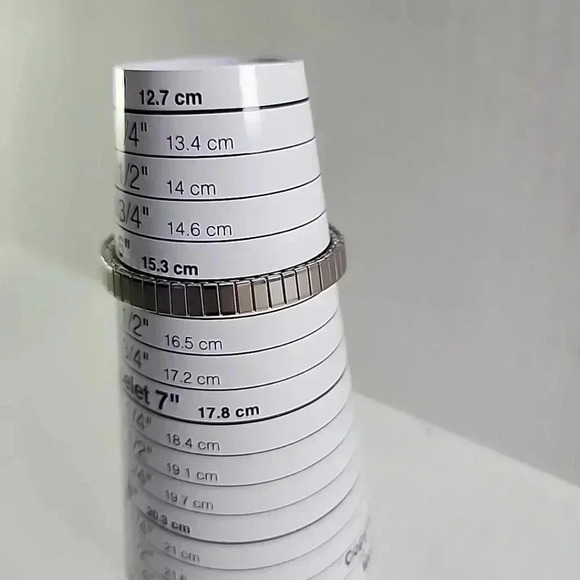 Womens Columbia Sports Watch 26mm Silver Tone Stretch Band Date 50M New Battery - Picture 9 of 14